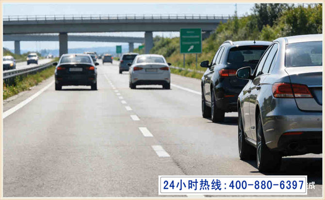 明山长春拖车电话 明山长春拖车电话